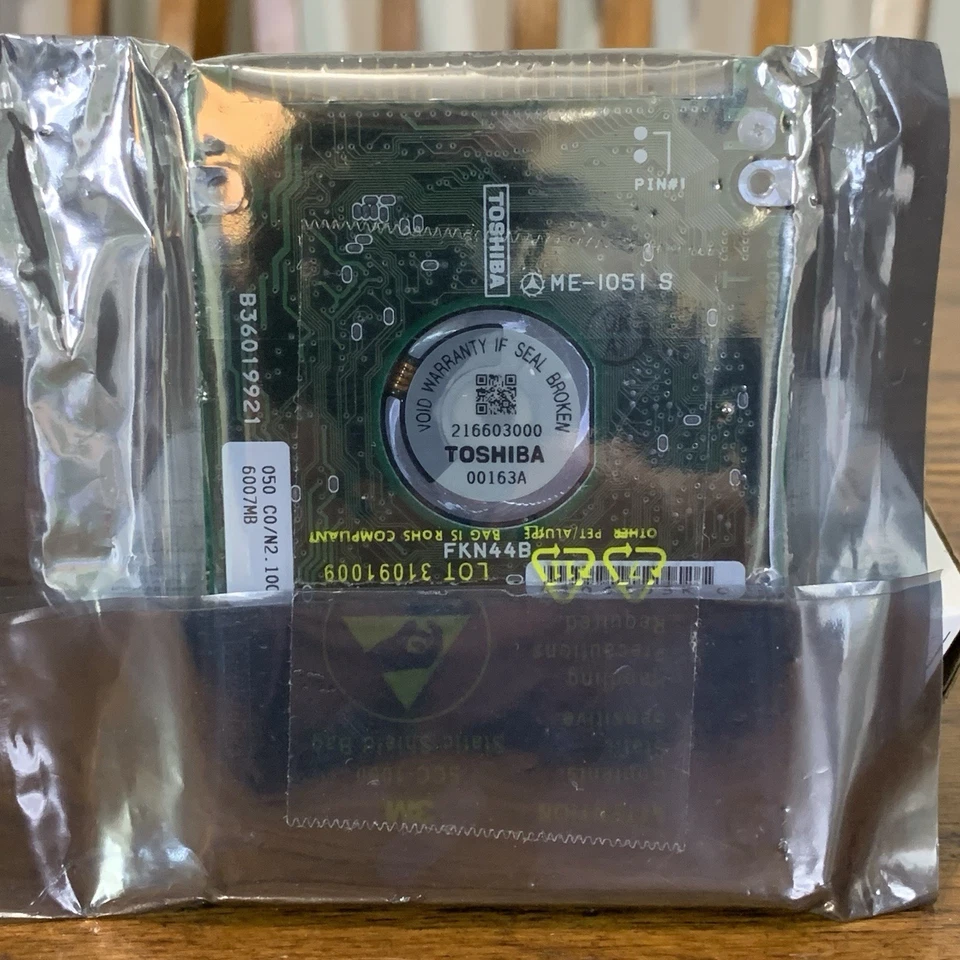 Toshiba 6gb 2.5" hdd 4200rpm hdd2144 zeo1 t phil 655-0019 New Sealed - Image 2 of 2