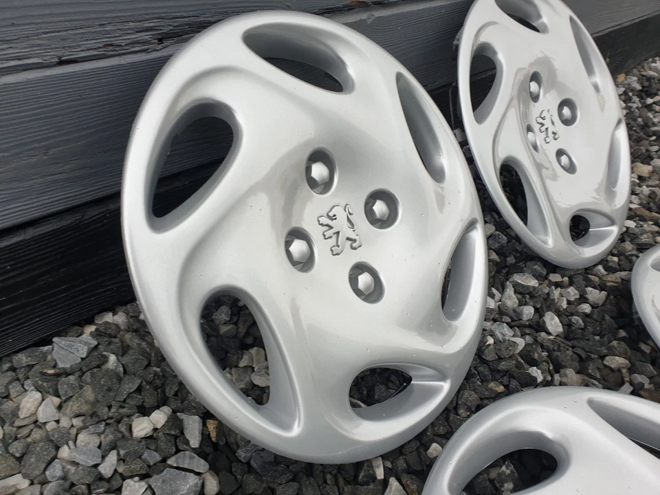 Brand New Set of Genuine Peugeot 206 14" Wheel Trims Hub Caps x4 306 Florida - Image 3 of 4