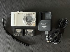 Panasonic LUMIX DMC-TZ8 Digitalkamera 12x Zoom 12MP Bildstabilisierung Y2K