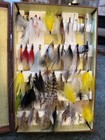 Lot Vintage Trout Fly Fishing Flies Lures 5 Flies In Box. Great Vintage — photo 1