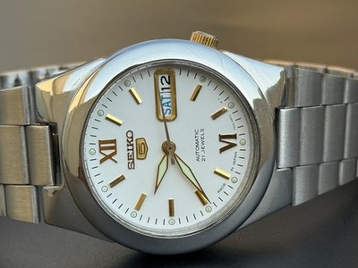 Vintage Seiko 5 White Dial 7s26-03B0 Day-Date 35mm Case Japan  S-70