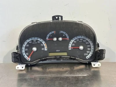 tableau de bord compteur FIAT PUNTO 1.2 16V 80 1999 106630 - Photo 1/4