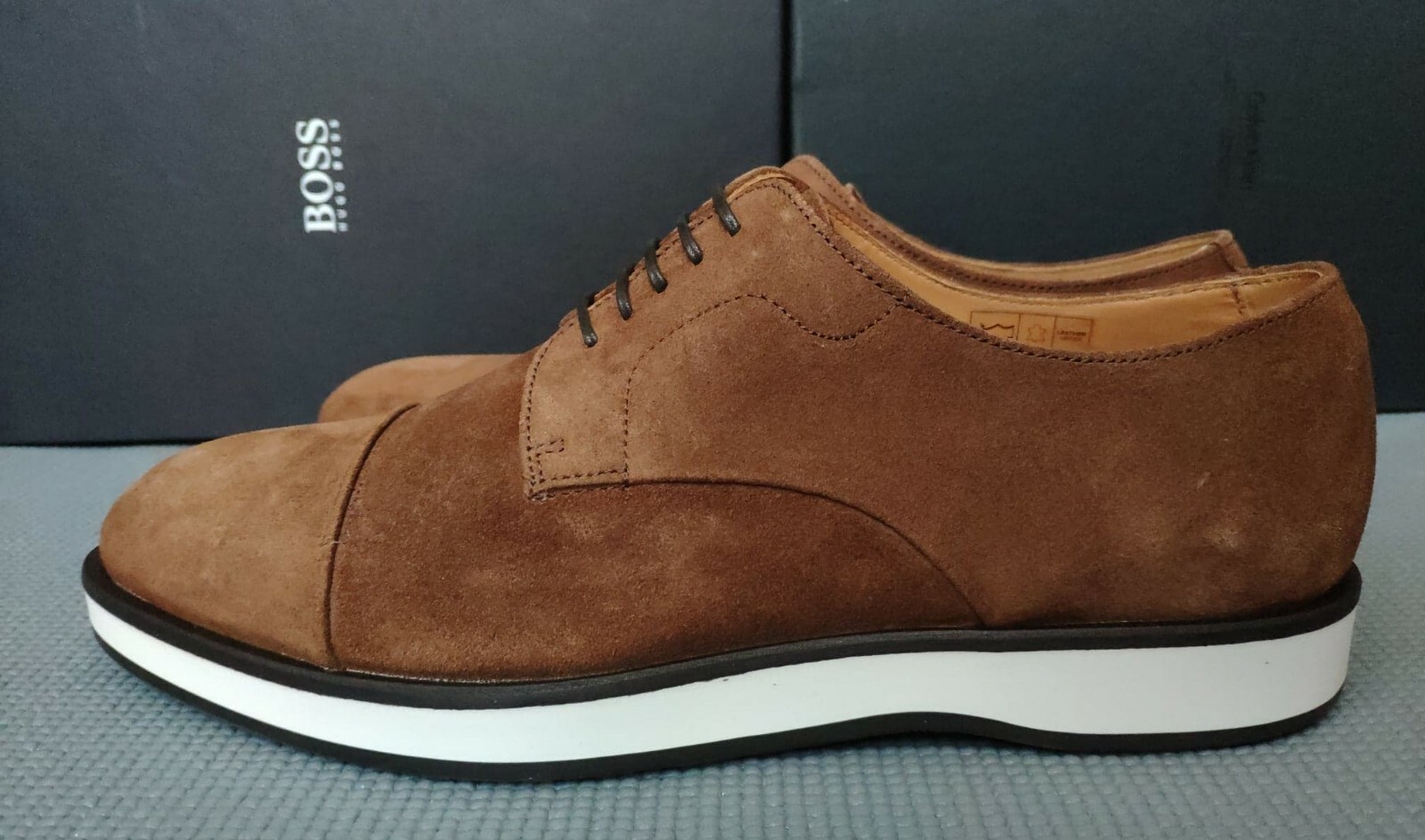 Hugo Boss men's Oracle derby suede 