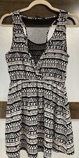 Forever 21 Womens Large Black White Sleeveless Dress Tribal Print