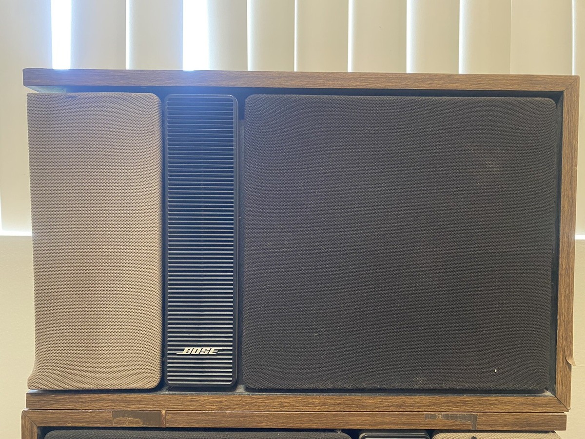 Vintage BOSE 301 Series II Direct Reflecting Speakers L/R Pair