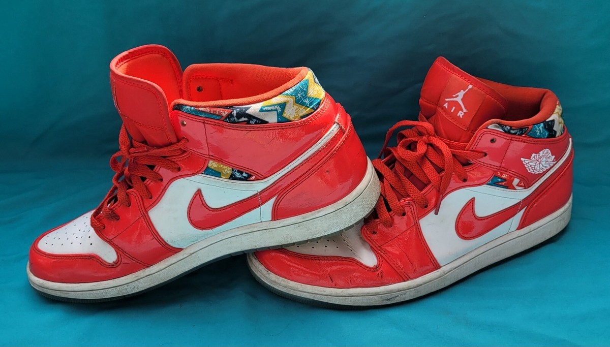 Jordan 1 Mid SE Barcelona Sweater Red Patent 2021 GS Size  display picture 3