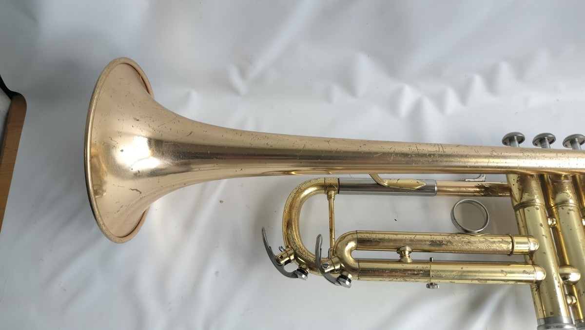 トランペット YTR-4325G YAMAHA YTR-4325G trumpet standard model Gold Brass with hard