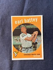 Beautiful pack fresh 1959 Topps  Est NM-MT #114 Earl Battey #1