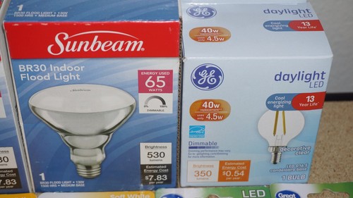(16 Lot) Great Value , Sunbeam , Philips Light Bulb Big Lot - Picture 3 of 8