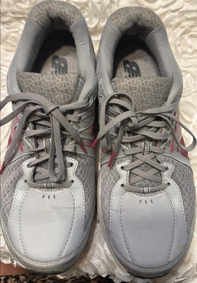 New Balance 847v2 Women's Gray Pink Low Top Lace Up Athletic Sneakers