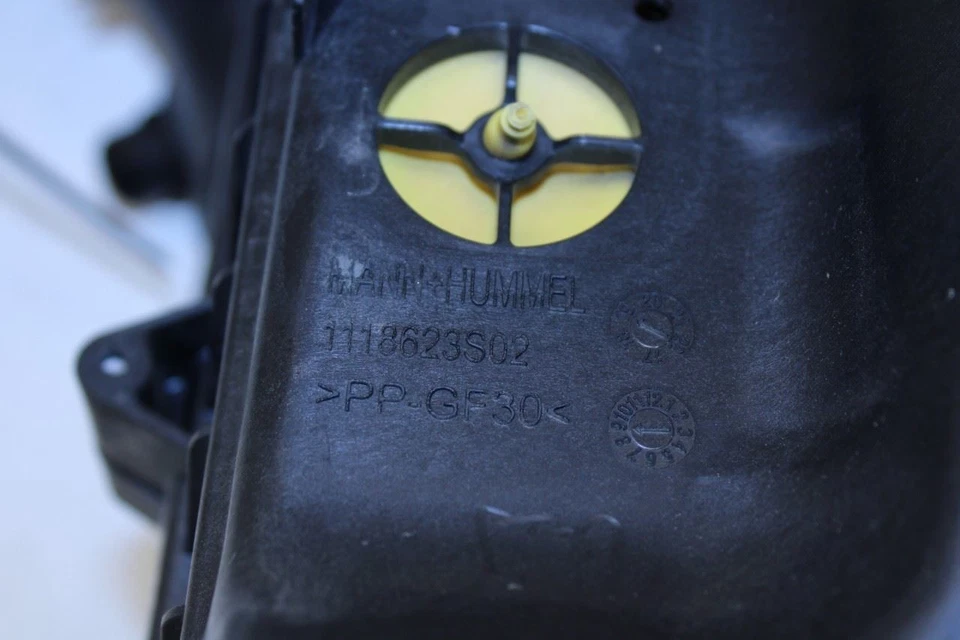 Jeep Renegade Sport 2015-21 2,4 L tracción delantera limpiador de admisión de aire con tubo de conducto 68403697AA Foto 4 de 4