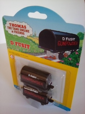 Vtg ERTL Thomas The Tank Engine '' D. Fusit '' Gunpowder Wagons Rolling Stock New