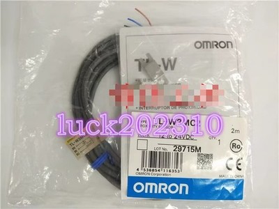 1PC NEW  OMRON TL-W3MC2  Sensor #YY