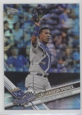2017 Topps Chrome Prism Refractor Salvador Perez #162 0io