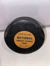 NHL VINTAGE OFFICIAL NATIONAL HOCKEY  PUCK VICEROY MFG CANADA