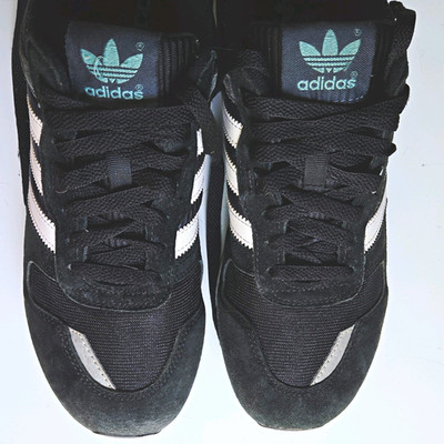 adidas Men s ZX 700 Low Top Athletic Sneaker Lace-Up Black/White/Green G06493