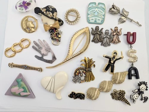 Vtg Mod Costume Jewelry Brooch Lot 20 Pc Lucite Rhinestone Enamel Ect
