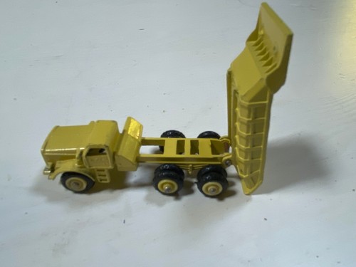 1968 Mini Dinky #97 Euclid R-40 Dump Truck MINT Near Mint in Original Garage Box - Picture 3 of 10