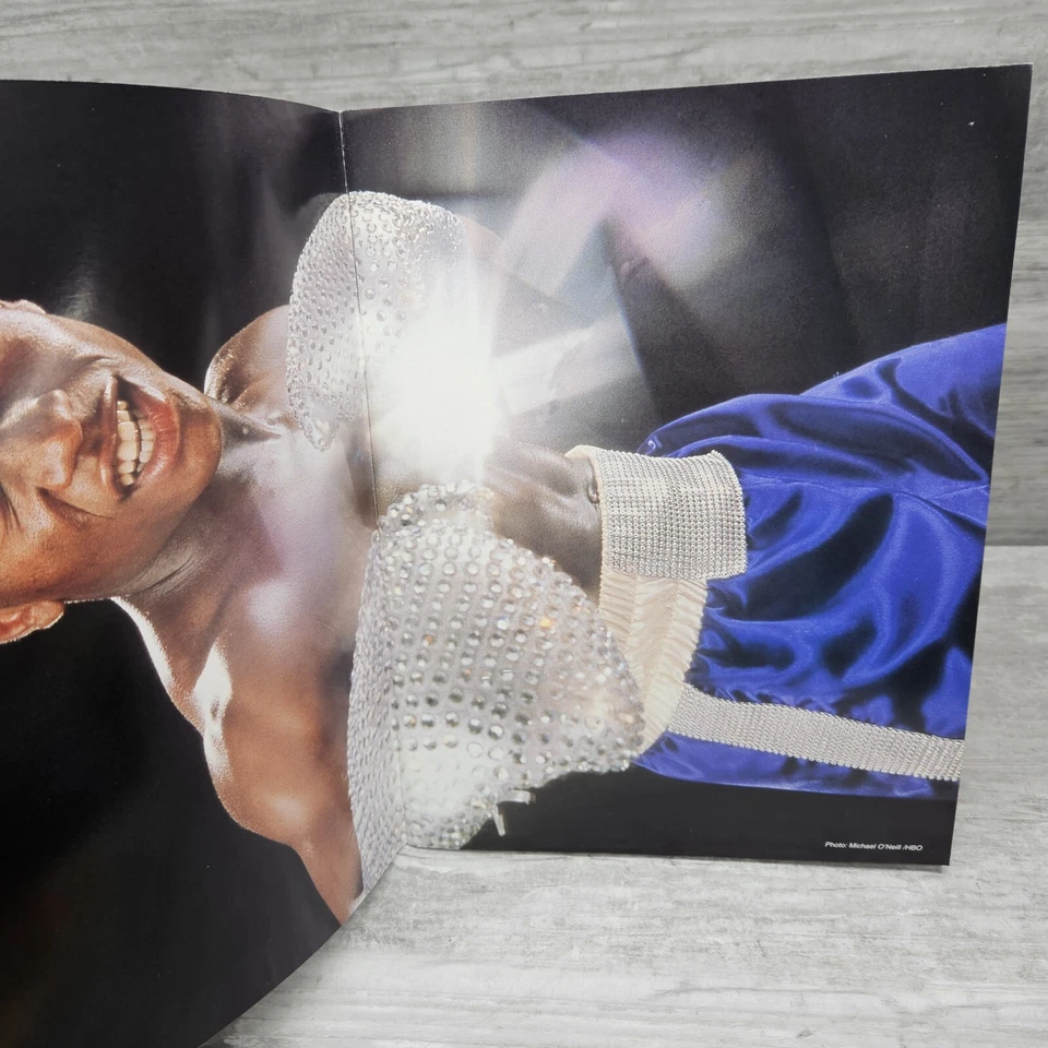 Floyd Mayweather Vs Carlos Hernandez Boxing Program May 26 2001 - Image 2 of 4
