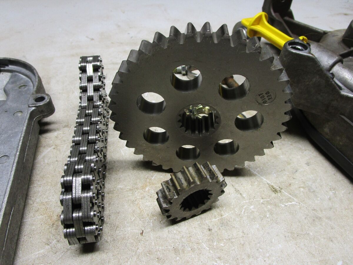 97 Polaris Indy Lite Deluxe 340 Snowmobile Chaincase Chain 97 Polaris Indy Lite Deluxe 340 Snowmobile Chaincase Chain