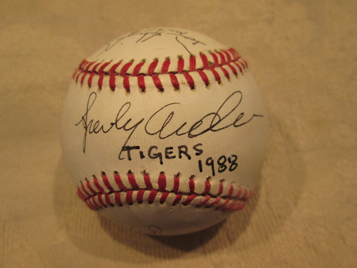 RARE 1988 DETROIT TIGERS TEAM SIGNED BASEBALL 11 AUTOS SPARKY
