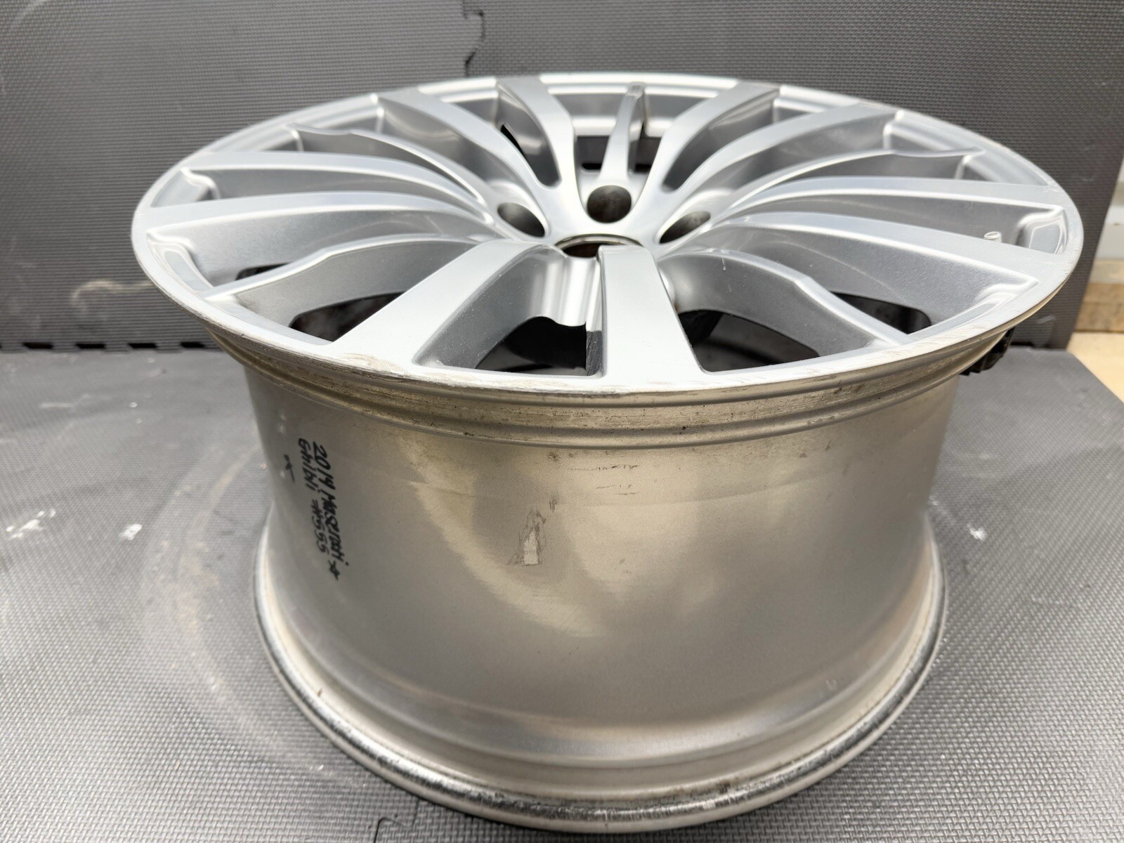 ⭐️2014-2020 MASERATI GHIBLI REAR WHEEL RIM 10Jx19 H2 ET40 OEM