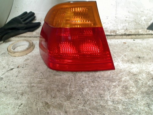 RÜCKLICHT LINKS BMW 3 serie (E46/4) Sedan 316i (M43-B18(19 4 E1)) 1999