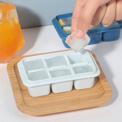 Praktische Eiswürfelbox mit 6 Fächern und Deckel für frisches hausgemachtes Eis