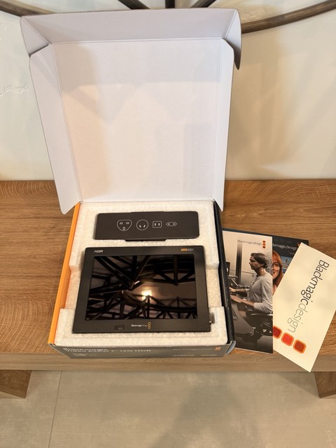 Blackmagic Video Assist 7" 12G HDR