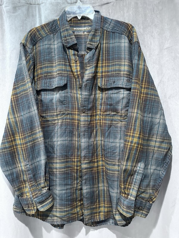 Men's XL Flannel Wolverine Blue Plaid Heavy  Button Up Outdoor Work Shirt