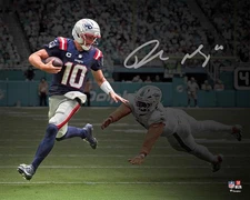 Drake Maye Patriots Autographed 16x20 Stiff Arm vs. Dolphins Spotlight Photo