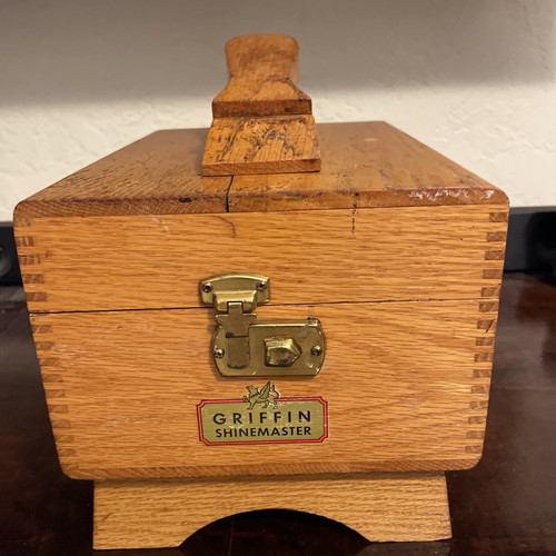 VTG Griffin Shinemaster Wood Shoe Shine Box Inc Xrtra Brushes Polish No Key