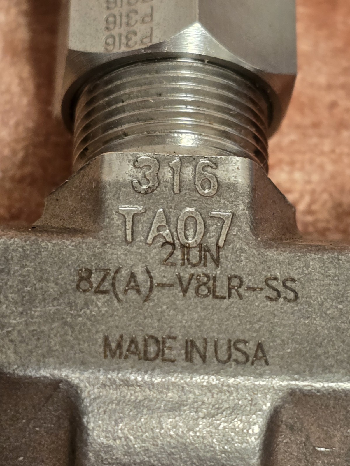 PARKER 8Z(A)-V8LR-SS 1/2 NEEDLE VALVE NEW, SWAGELOK VALVES 316 TA07