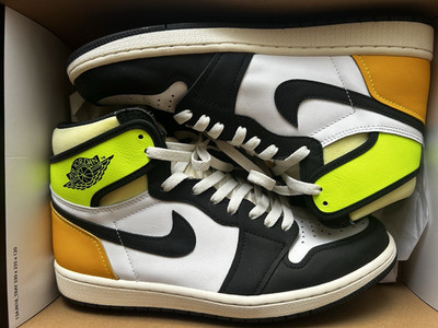 Jordan Air Jordan 1 Retro High OG Herren Sneaker EU 44 Weiß/Schwarz