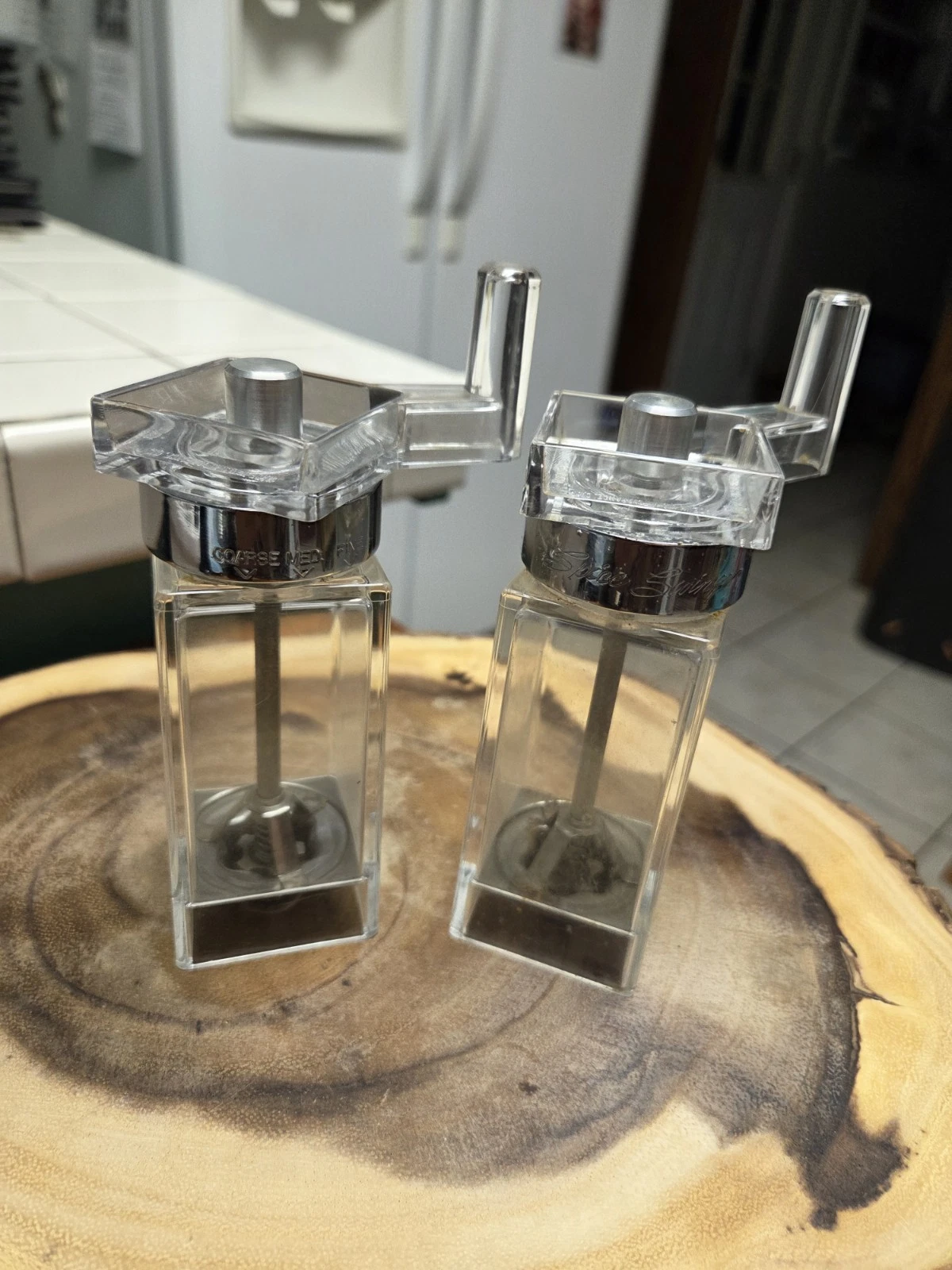 RARE Vintage 1960's Spice Swinger Lucite Salt & Pepper Grinder Set-USA