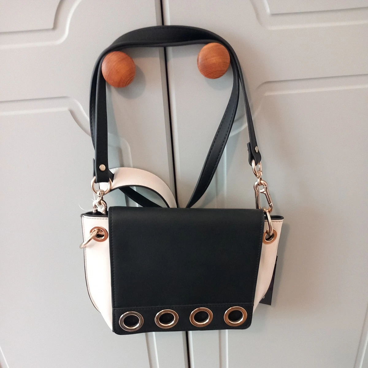Dior Sacs à main Cuir Blanc cassé ref.690517 - Joli Closet