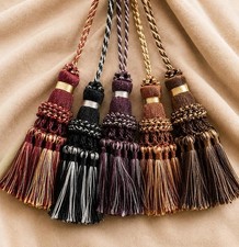 Decorative key tassels, key tassels, vintage style tassels, antique style tassel