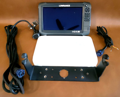 Lowrance HDS 9 Carbon FishFinder GPS Chartplotter Touchscreen With Transducer