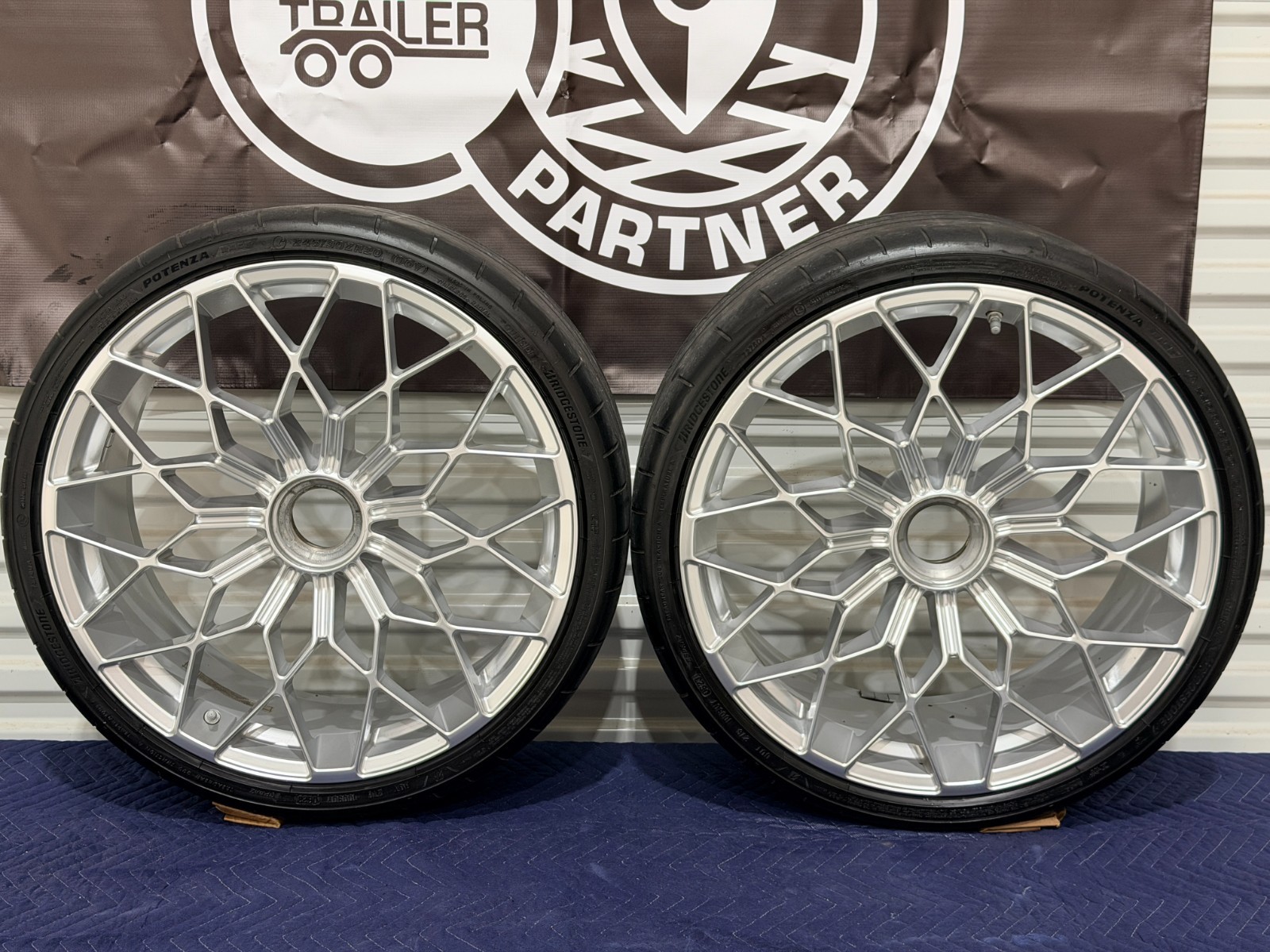 20×8.5″ and 20×11″ Lamborghini Huracan STO Factory OEM “HEK” Wheels (App-Tech)