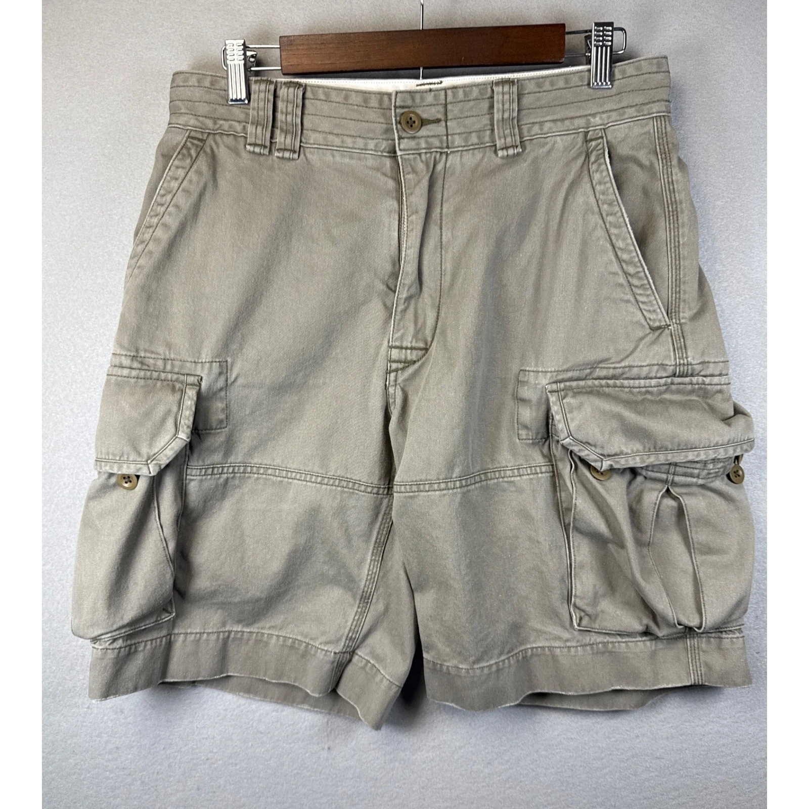Polo Ralph Lauren Classic Chino Cargo Shorts Mens Size 31 Casual Outdoor Camping
Opens in a new wind