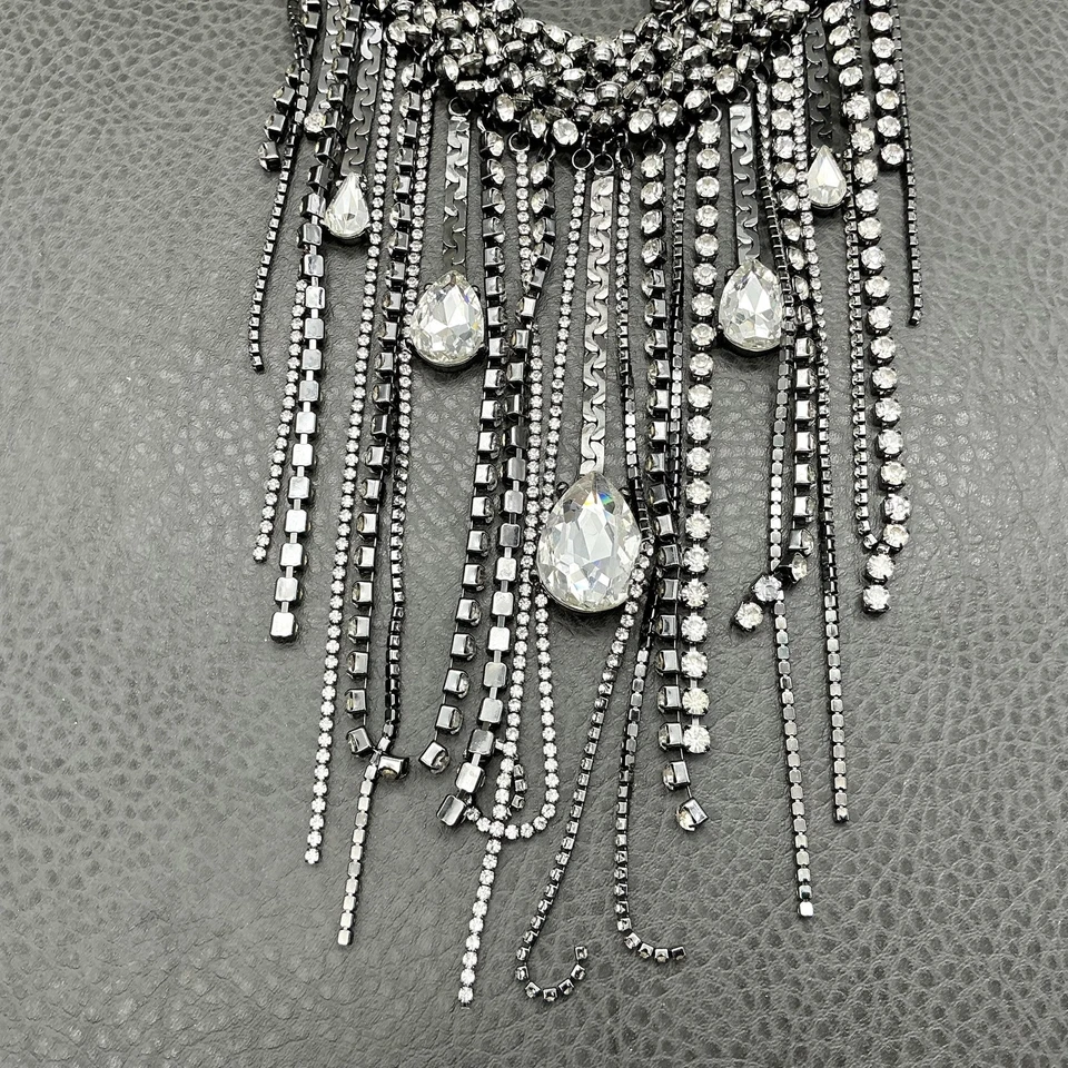 WHBM Casa Blanca Mercado Negro Declaración Babero Flecos Collar Estrás Cristal Foto 3 de 4