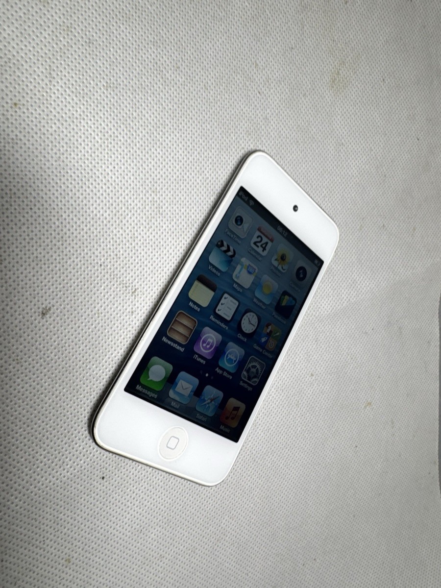 iPodタッチ Apple iPod touch 4th Generation 8GB White Sliver A1367 MP3 Music