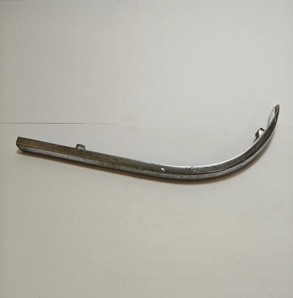 1949 Chrysler Left Driver Side Fender Molding Chrome W/ 8 Cylinder 1298377 NOS. - Image 3 of 4