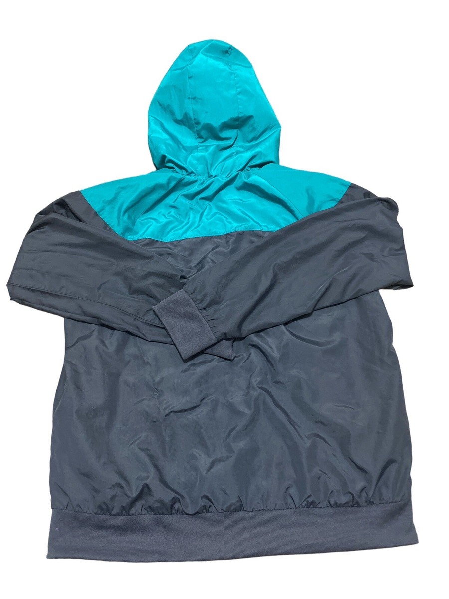 Umbro Men's Windbreaker Jacket Oversized Zip Size Medium Gray