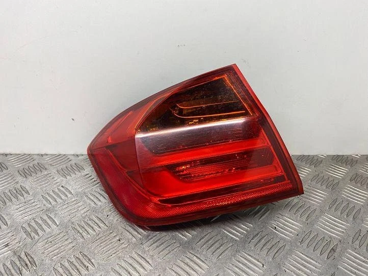 BMW 3 Touring F31 Rücklicht hinten links 7372783 63217372783 