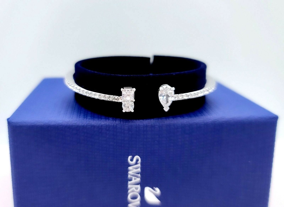 NEW 100% SWAROVSKI Rhodium Pave White Attract Crystal Open Cuff Bracelet  5556912