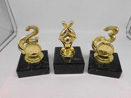 Kegeln Pokal Figur 3er Serie Turnier Kids Trophäe Kegler Pokale m. Gravur (PF15)