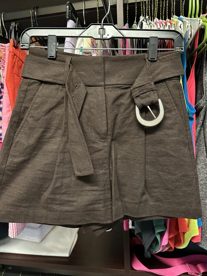 Express Stylist Super High Waisted Linen-Blend Brown Belted Shorts Size 00 - Image 4 of 4