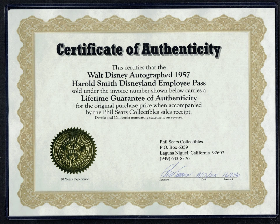 Insignia de Disneyland 1957 autógrafo firmado por Walt Disney (2,5x4) Phil Sears certificado y anuncio de servicio público Foto 3 de 3