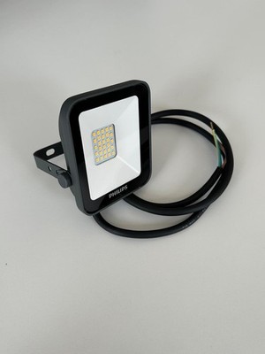 Philips 32970399 BVP154 LED projector 10w 3000°k with bracket + cable 1mt, 9x10x5